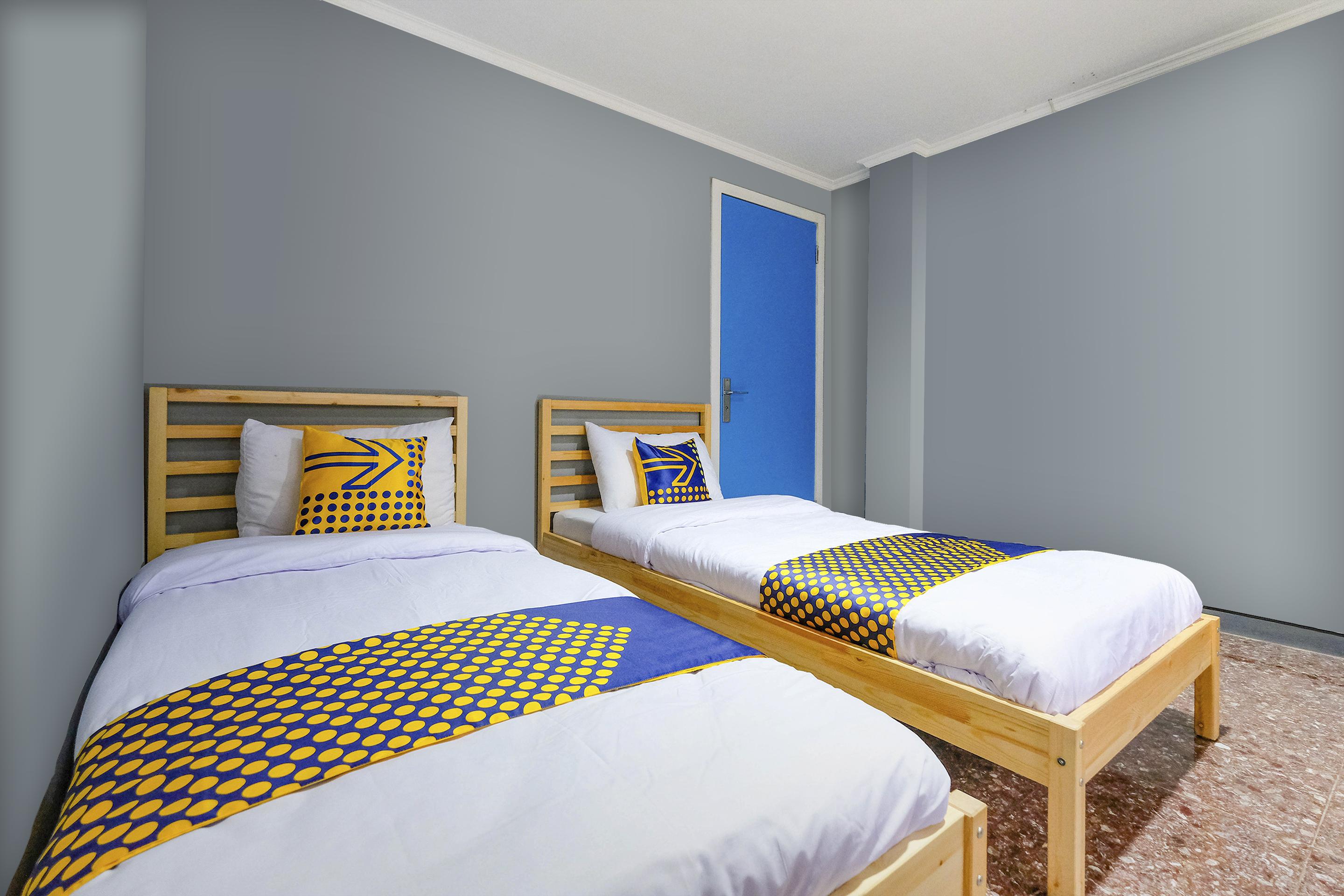 Spot On 2281 Omajo Hotel Semarang Exterior foto