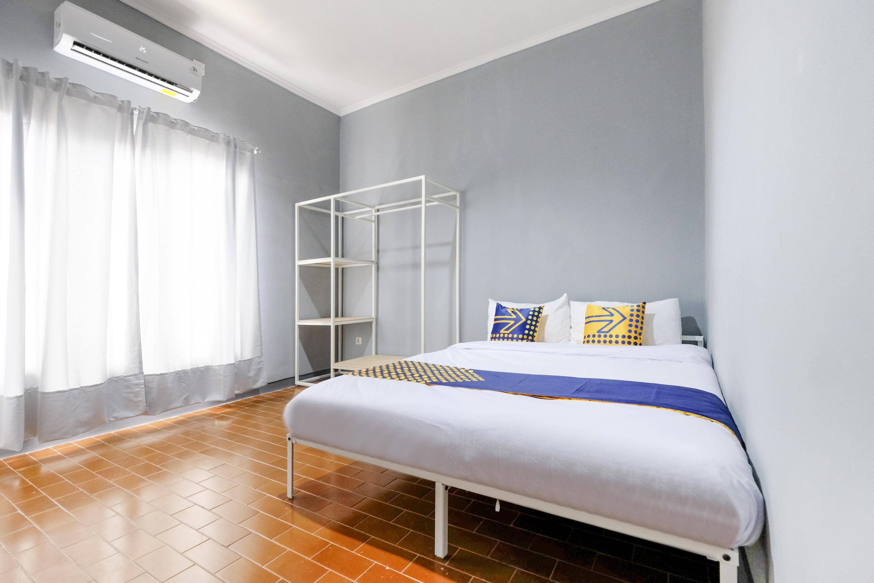 Spot On 2281 Omajo Hotel Semarang Exterior foto